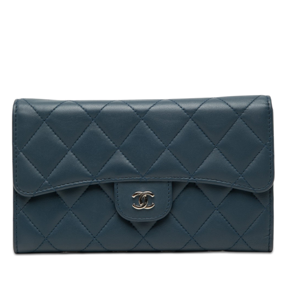 Pre-Loved Chanel CC Quilted Lambskin Classic Flap Wallet